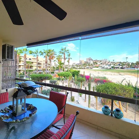 Beach Eateries 10 Min Walk 1Bdrm Golf View
